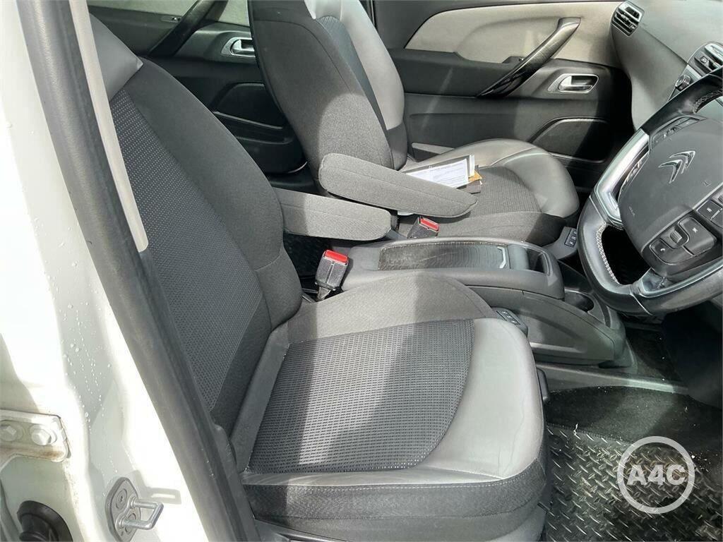 Citroen Grand C4 Picasso 1.6 Bluehdi Exclusive Eat6 Euro 6 Ss White #5