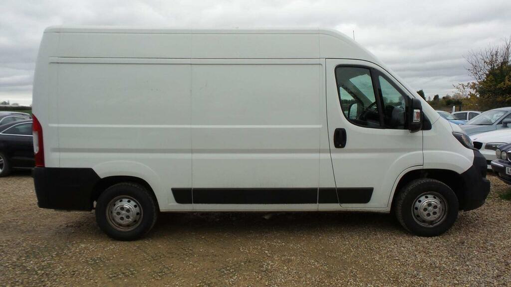 Peugeot Boxer 2.0 Bluehdi 335 Professional L2 H2 Euro 6 White #5