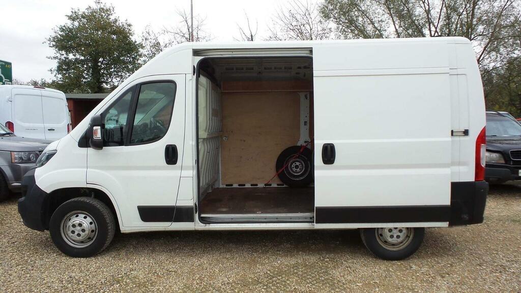 Peugeot Boxer 2.0 Bluehdi 335 Professional L2 H2 Euro 6 White #6