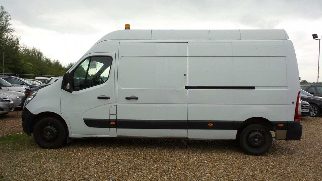 Renault Master 2.3Dci Low Roof Sl35 125 Business Fwd Orange Euro Orange #24