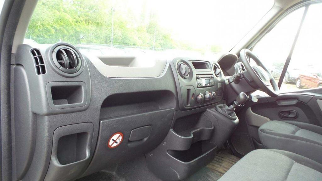 Renault Master 2.3Dci Low Roof Sl35 125 Business Fwd Orange Euro Orange #18