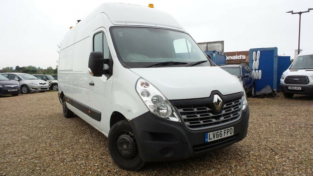 Renault Master 2.3Dci Low Roof Sl35 125 Business Fwd Orange Euro Orange #1