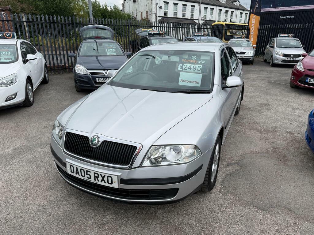 Skoda Octavia 1.6 Fsi Ambiente Tiptronic Euro 4 Silver #3