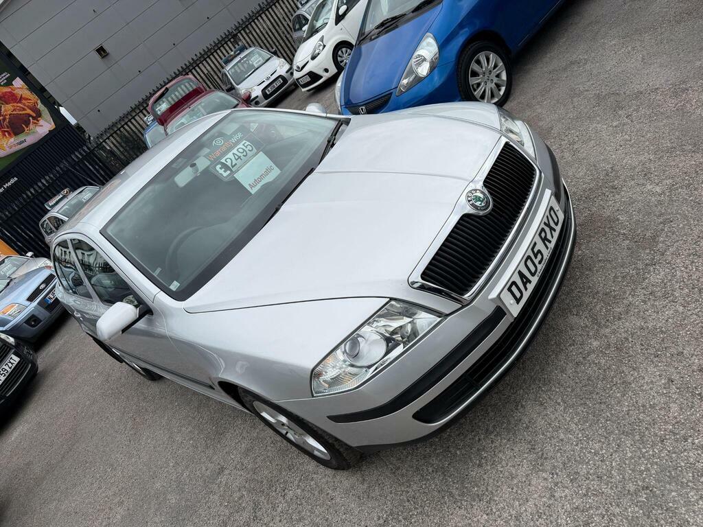Skoda Octavia 1.6 Fsi Ambiente Euro 4 Silver #10