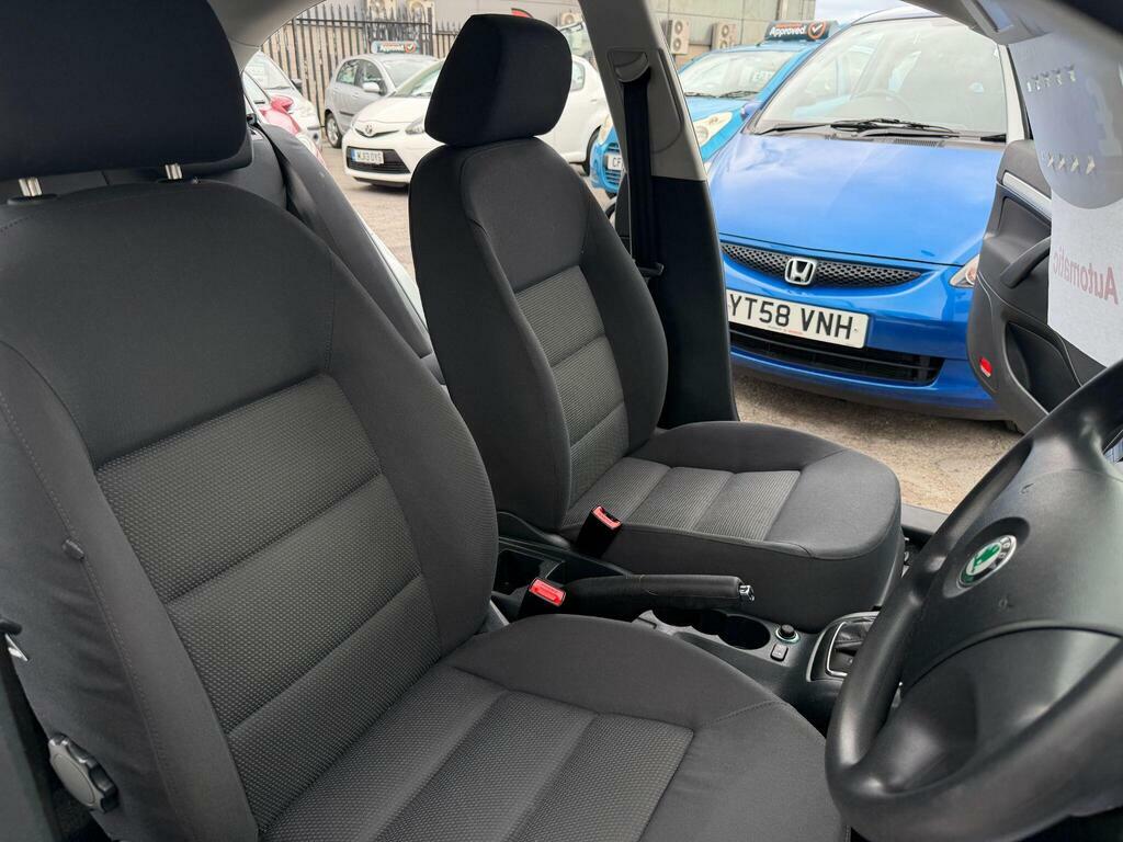 Skoda Octavia 1.6 Fsi Ambiente Euro 4 Silver #27