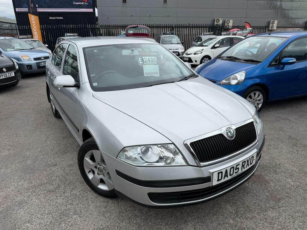 Skoda Octavia 1.6 Fsi Ambiente Tiptronic Euro 4 Silver
