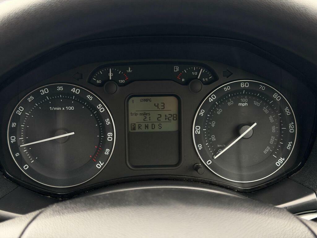 Skoda Octavia 1.6 Fsi Ambiente Euro 4 Silver #22