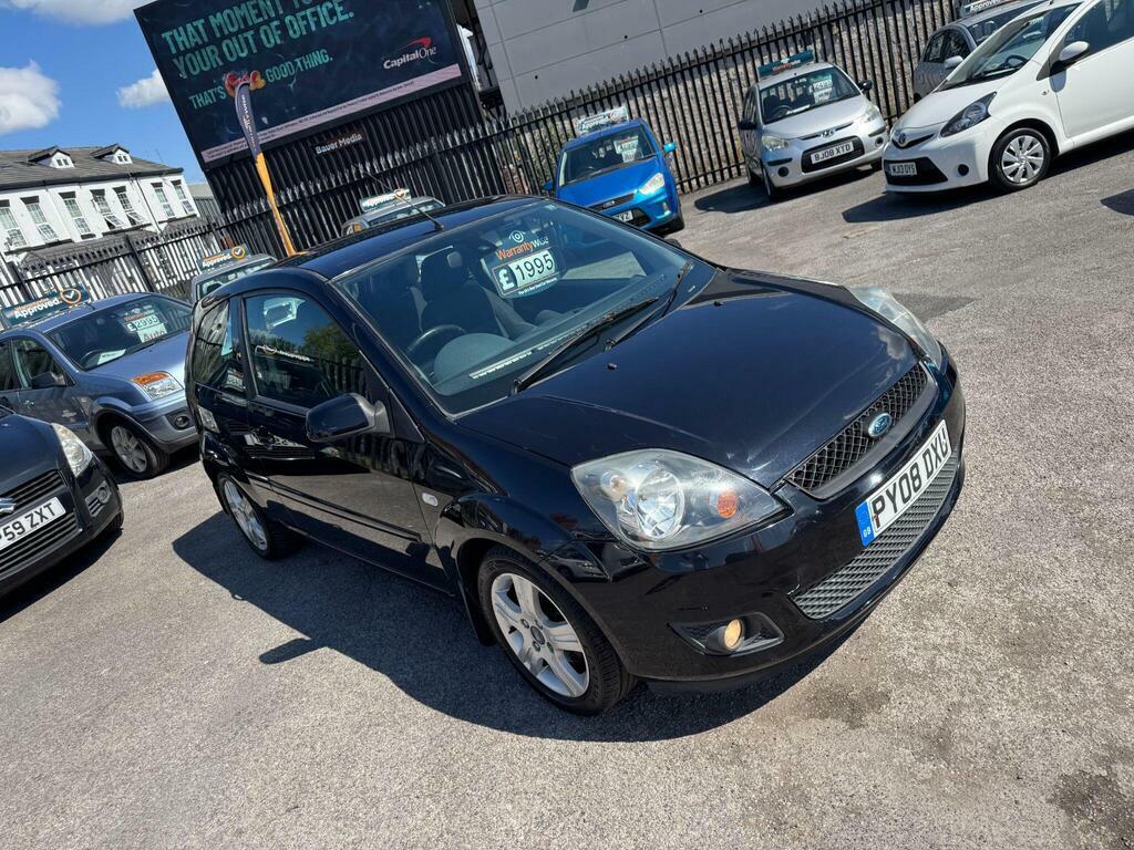 Ford Fiesta Style 16V 5-Door Red #8