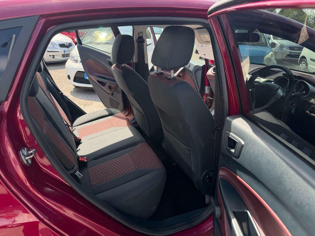 Ford Fiesta Zetec S 3-Door Red #15