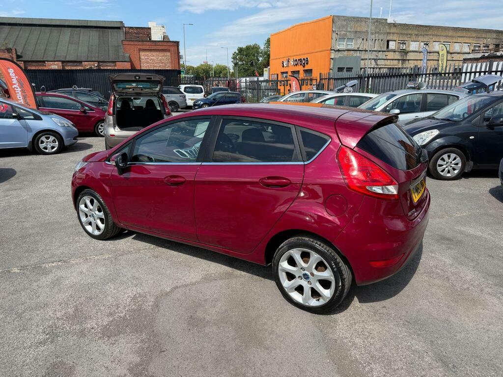 Ford Fiesta Zetec S 3-Door Red #11