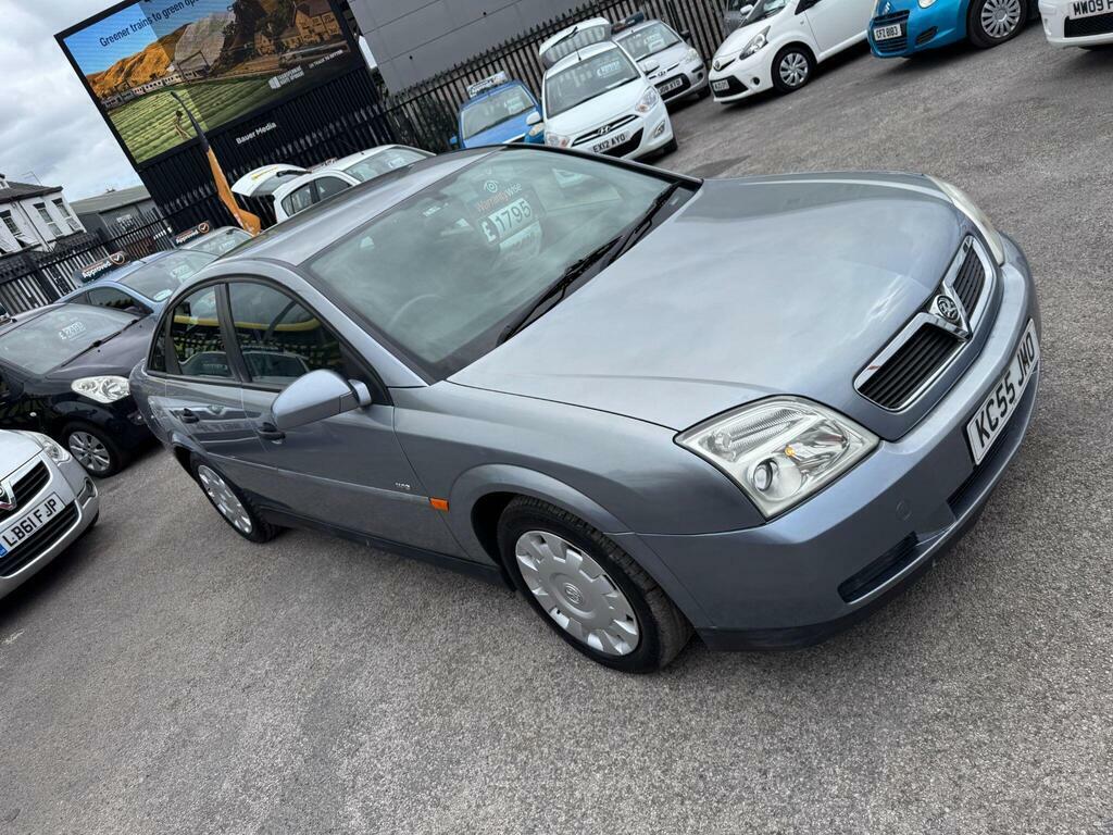 Vauxhall Vectra 1.8I 16V Club Silver #9