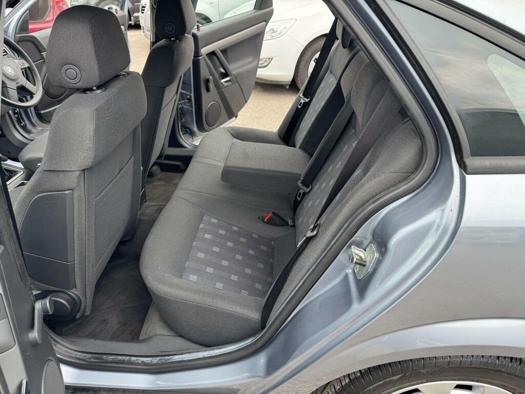 Vauxhall Vectra 1.8I 16V Club Silver #25