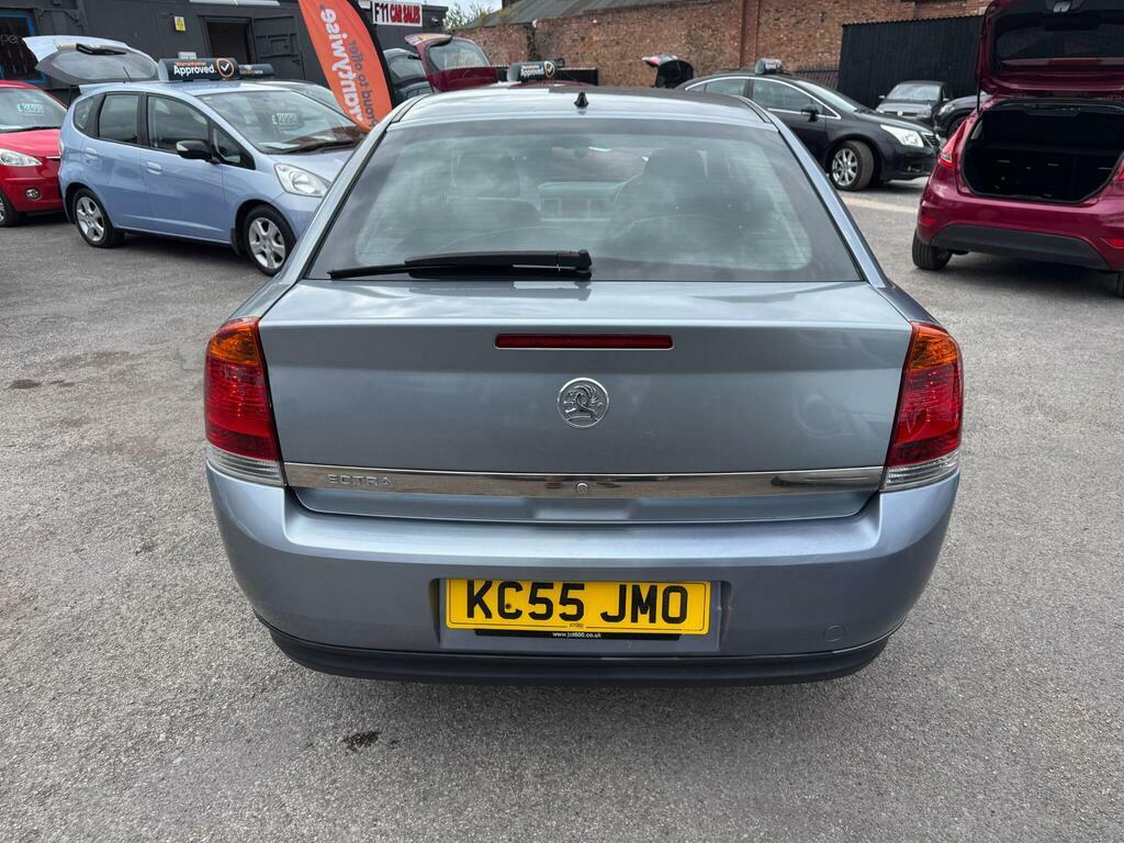 Vauxhall Vectra 1.8I 16V Life Silver #6