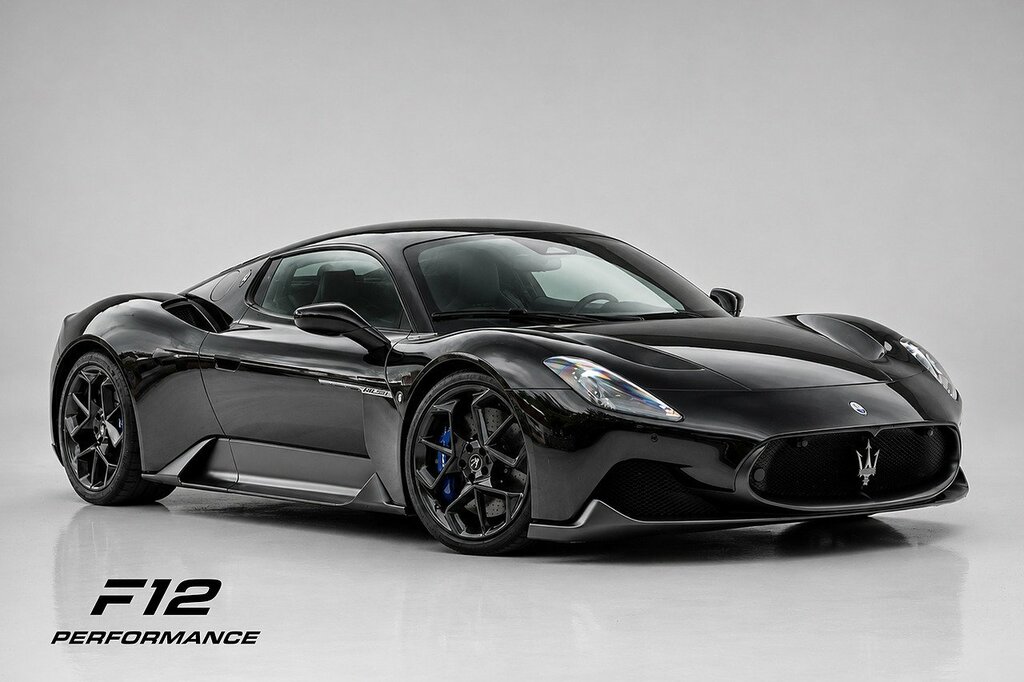 Maserati MC20 V6 Black