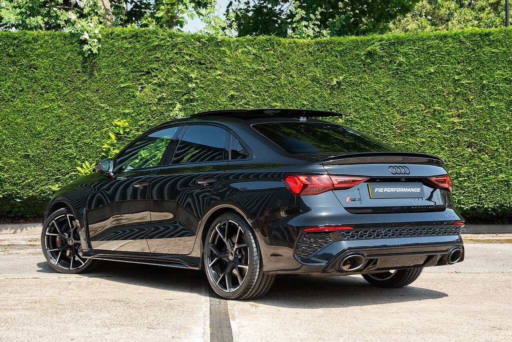 Audi RS3 Saloon 2.5 Tfsi Vorsprung S Tronic Quattro Euro 6 Green #9