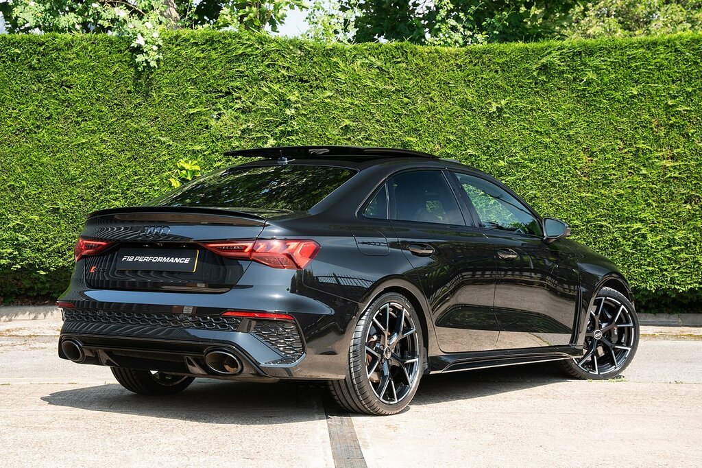 Audi RS3 Saloon 2.5 Tfsi Vorsprung S Tronic Quattro Euro 6 Green #7