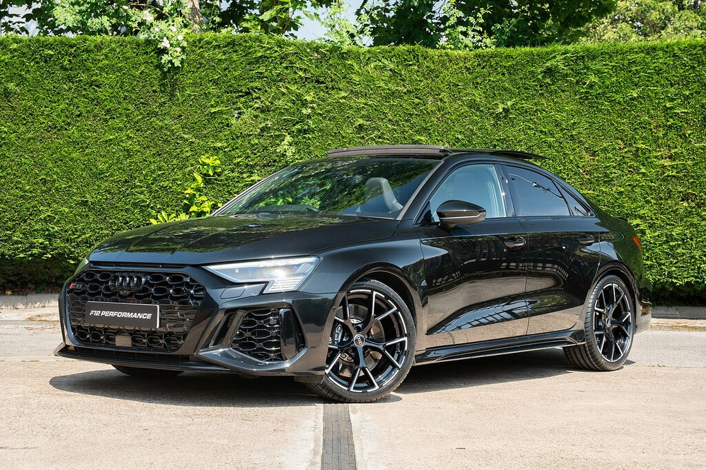 Audi RS3 Saloon 2.5 Tfsi Vorsprung S Tronic Quattro Euro 6 Green #11