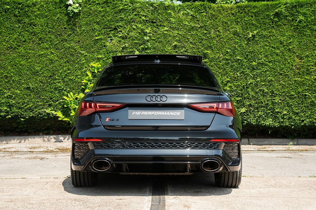 Audi RS3 Saloon 2.5 Tfsi Vorsprung S Tronic Quattro Euro 6 Green #8