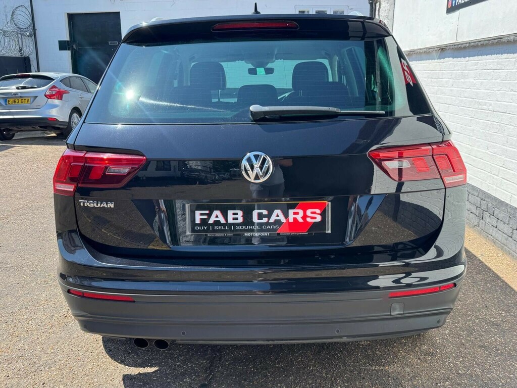 Volkswagen Tiguan 2L R-line Tech White #33
