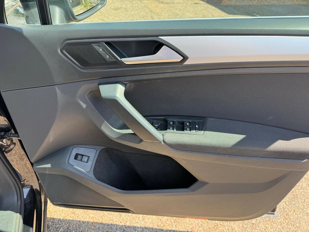 Volkswagen Tiguan 2L R-line Tech White #19