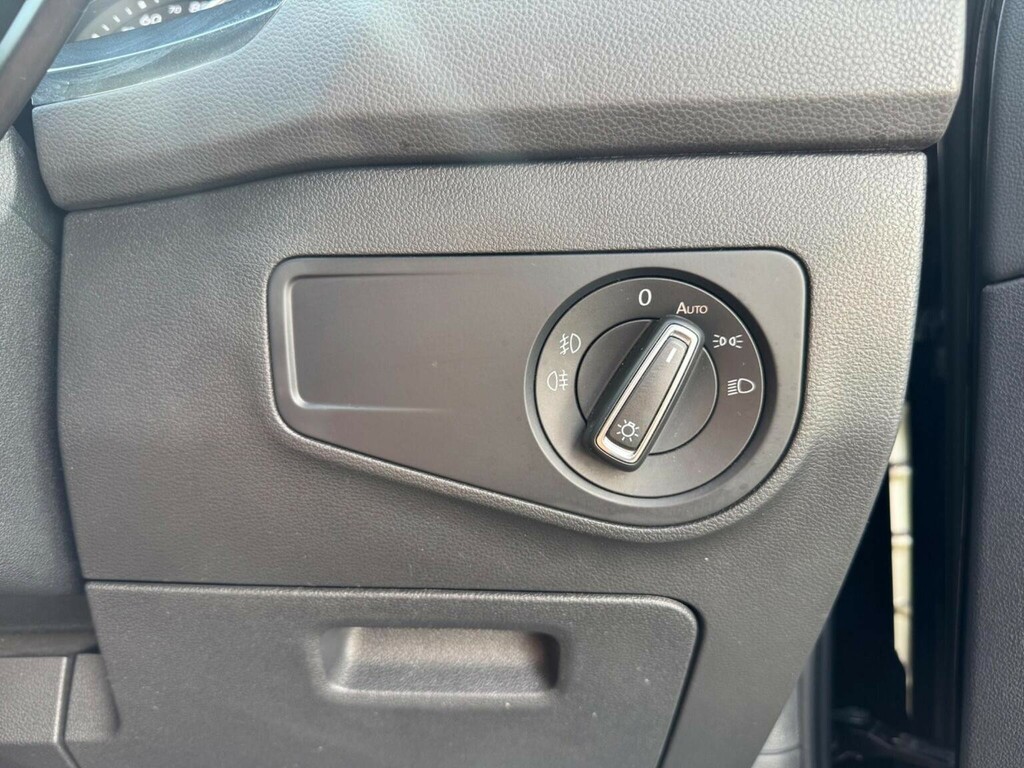 Volkswagen Tiguan 2L R-line Tech White #57