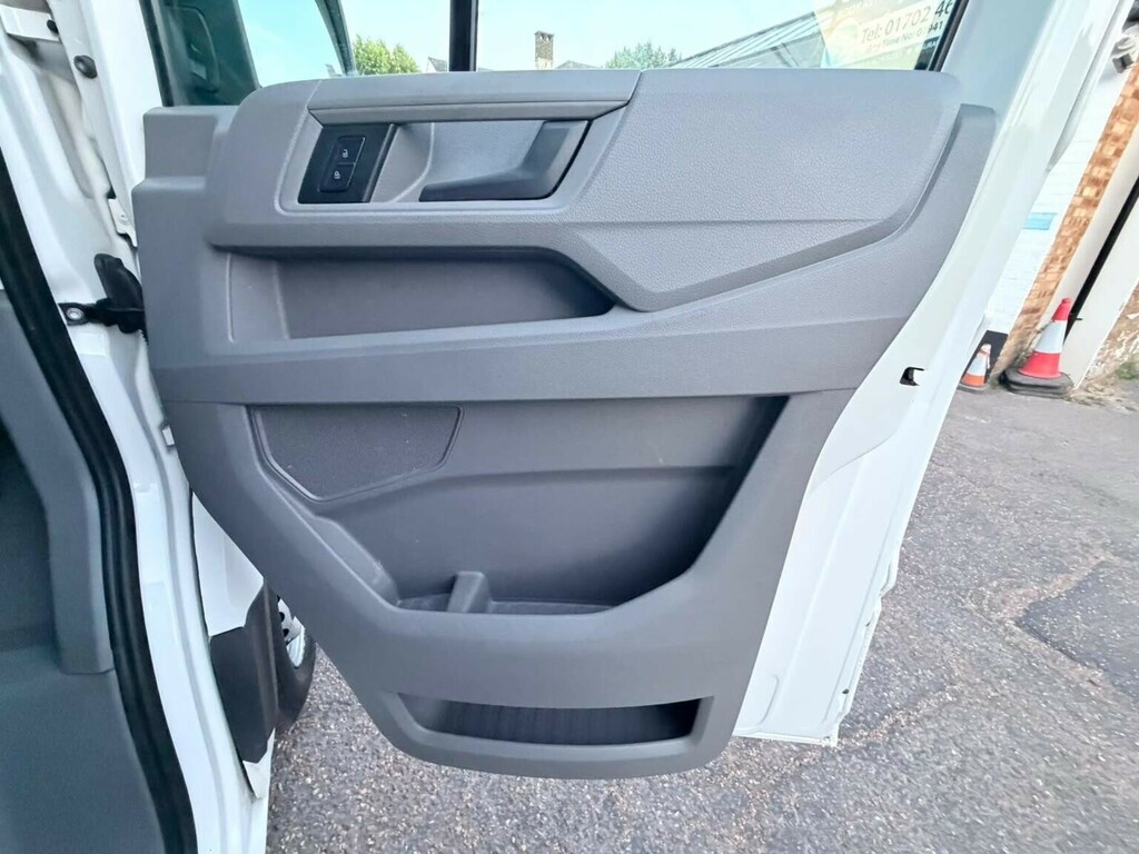 Volkswagen Crafter Crafter 2.0 Tdi 140Ps Trendline High Roof Van White #14