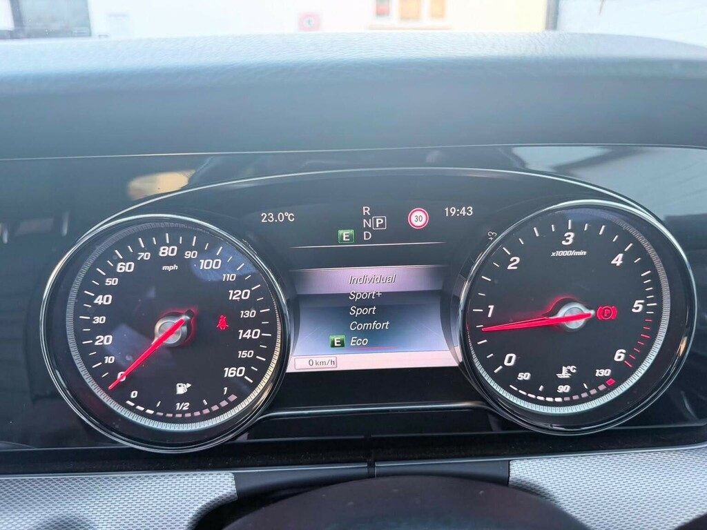 Mercedes-Benz E Class 2.0 E220d Amg Line Estate G-tronic Eur White #64