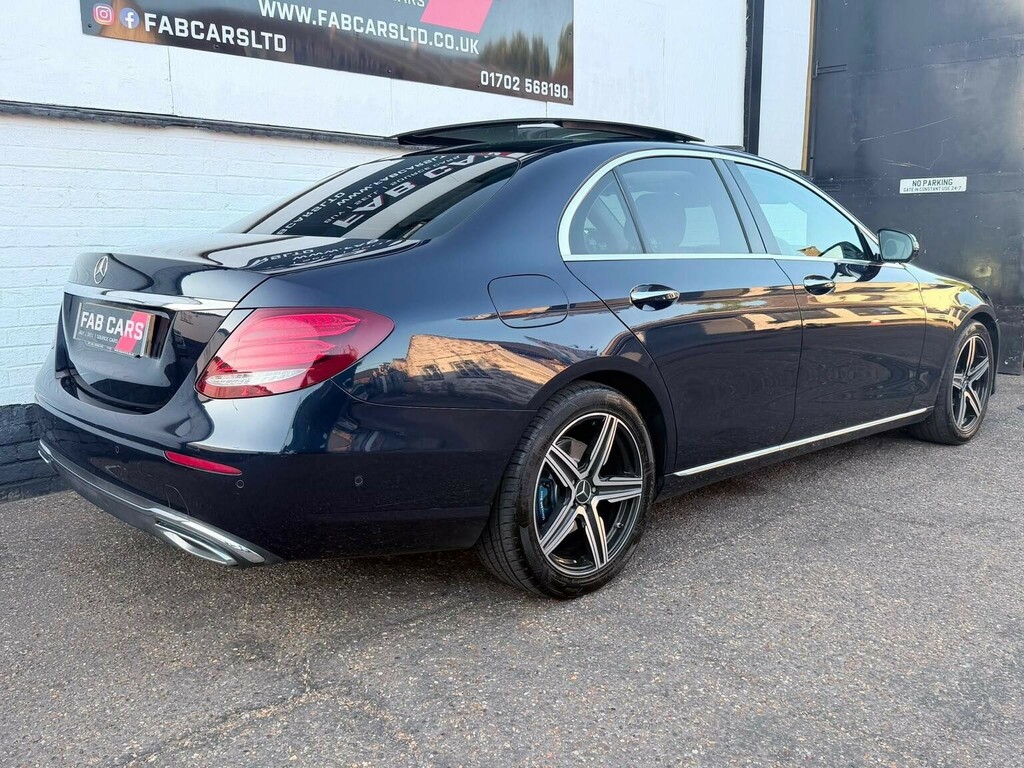 Mercedes-Benz E Class 2.0 E220d Amg Line Estate G-tronic Eur White #9