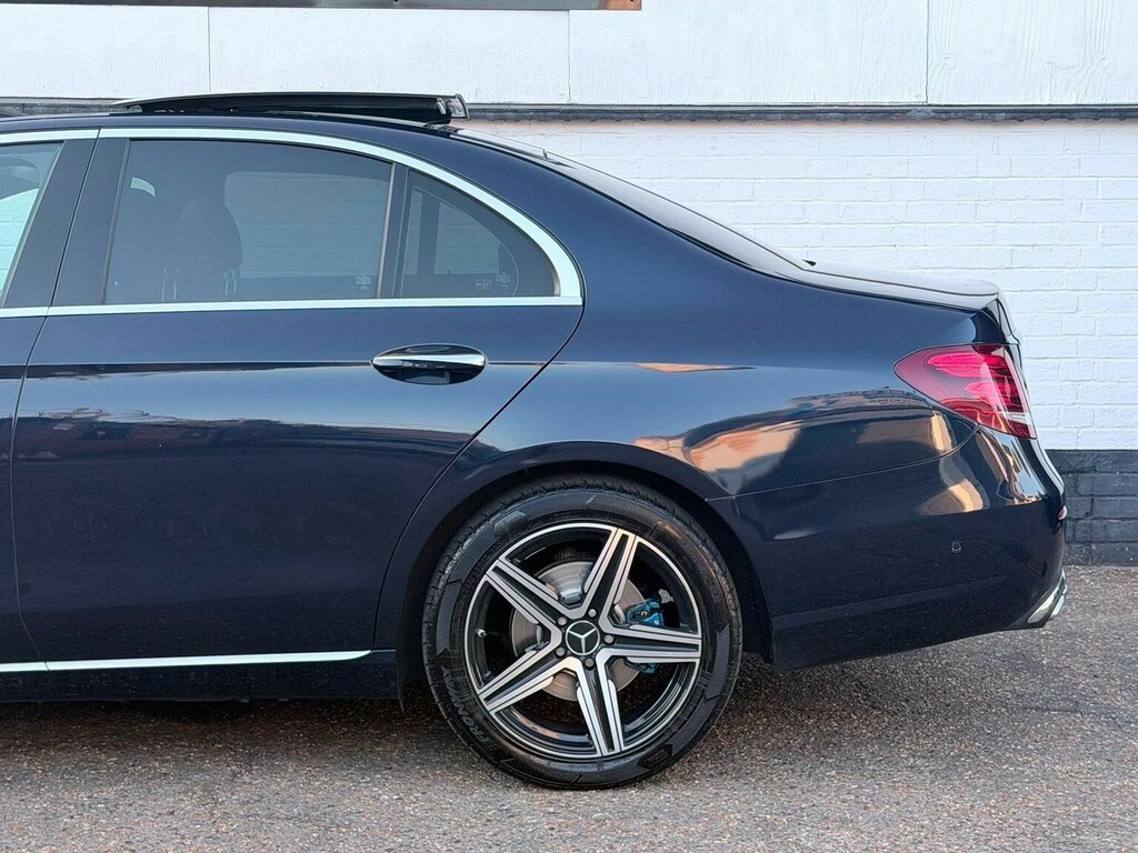 Mercedes-Benz E Class 2.0 E220d Amg Line Estate G-tronic Eur White #22