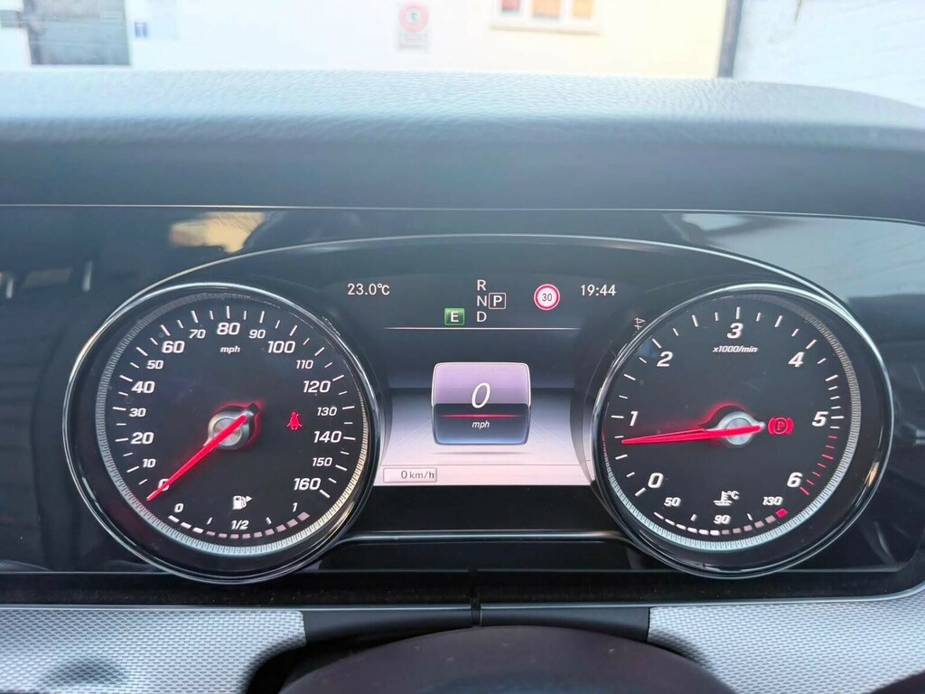 Mercedes-Benz E Class 2.0 E220d Amg Line Estate G-tronic Eur White #60