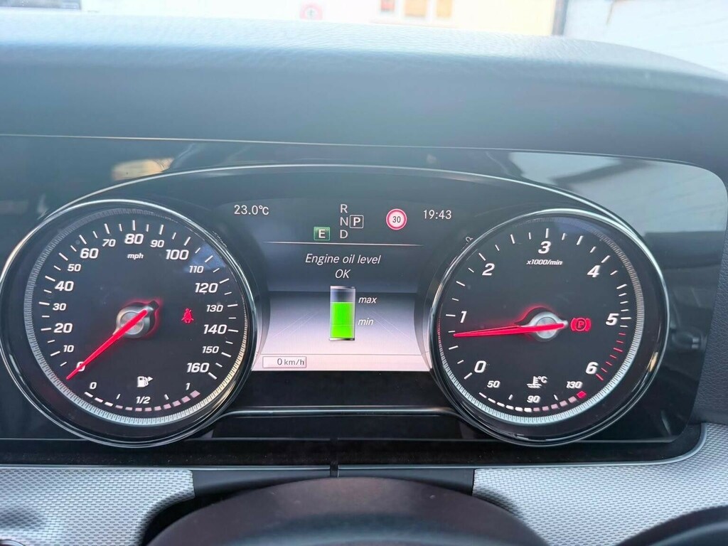 Mercedes-Benz E Class 2.0 E220d Amg Line Estate G-tronic Eur White #61
