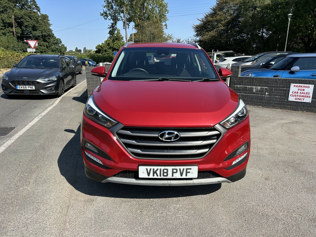 Hyundai Tucson Suv 1.6 Tucson Se Nav 1.6 Gdi 132Ps Bd 2018 Red #2