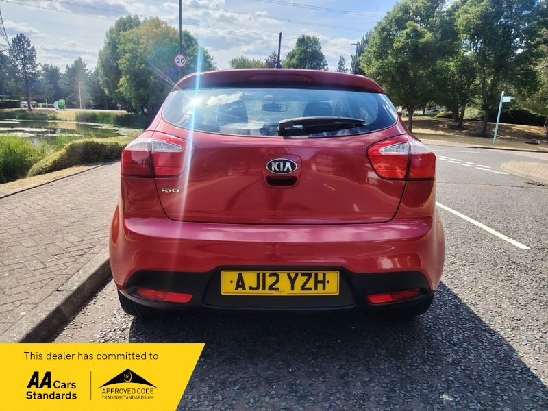 Kia RIO 1.25 1 Air Hatchback Red #6