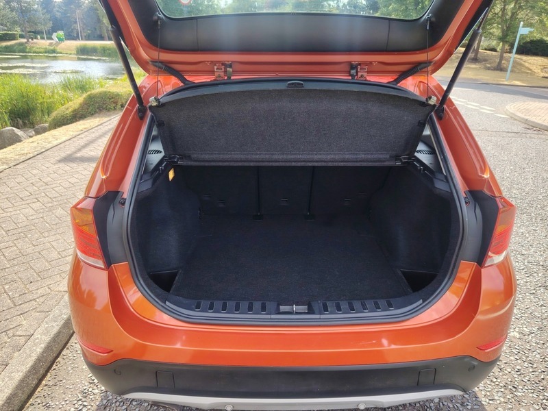 BMW X1 Sdrive16d Xline 5-Door Black #8