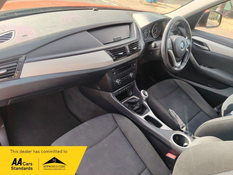 BMW X1 Sdrive16d Xline 5-Door Black #38