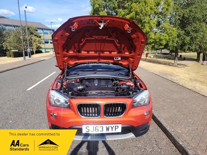 BMW X1 Sdrive16d Xline 5-Door Black #39