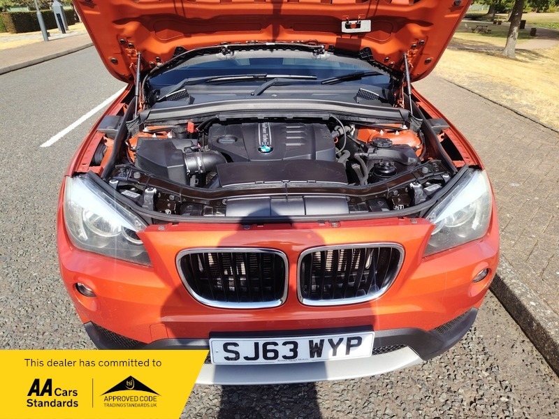 BMW X1 Sdrive16d Xline 5-Door Black #40