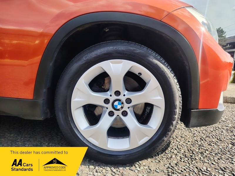BMW X1 Sdrive16d Xline 5-Door Black #18