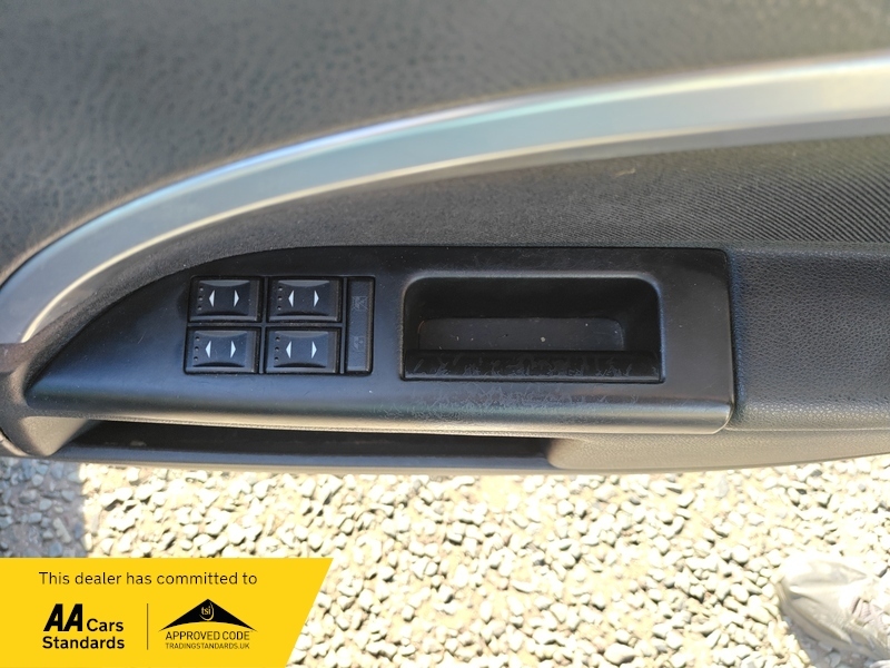 Ford Mondeo 2.0Tdci 130 Ghia X 6 Euro 4 Black #25