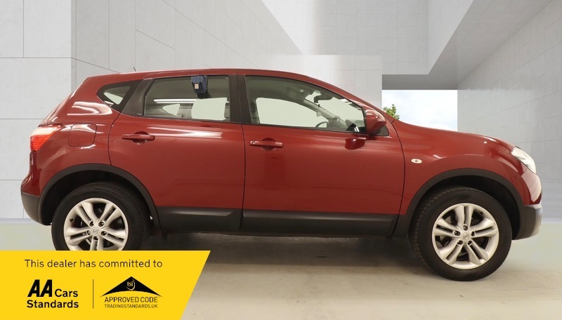 Nissan Qashqai 1.6 Acenta Suv Red #5