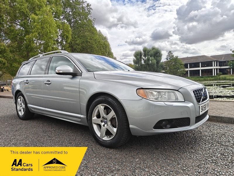 Volvo V70 2.4 D5 Se Lux Silver