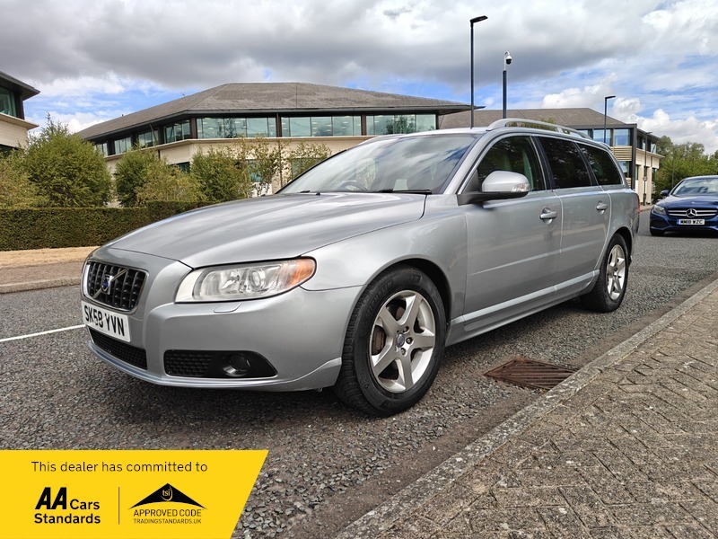 Volvo V70 2.4 D5 Se Lux SK58YVN Silver #2