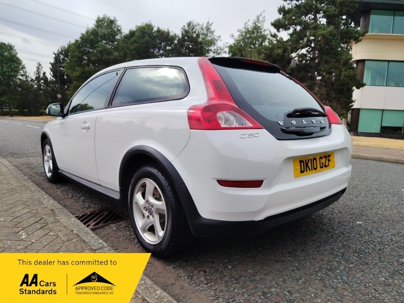 Volvo C30 1.6 S Sports Coupe White #5