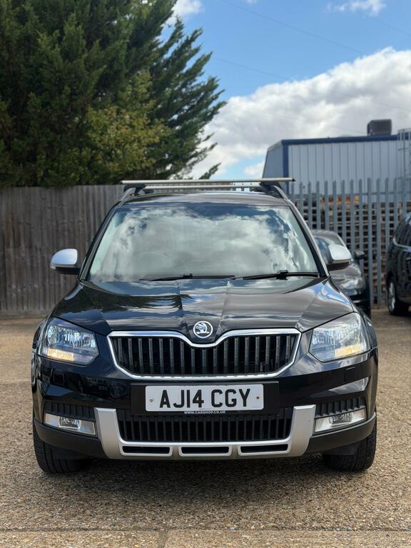 Skoda Yeti Se Black #4
