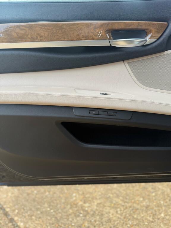 BMW 7 Series 3.0 730Ld Se Saloon Euro 5 245 Ps Black #12