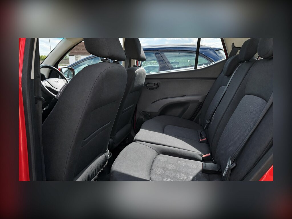 Hyundai I10 1.2 Comfort Black #11