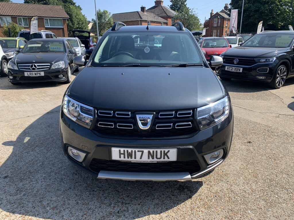 Dacia Sandero Stepway Hatchback 0.9 Stepway Laureate Tce 90 2017 Grey #3