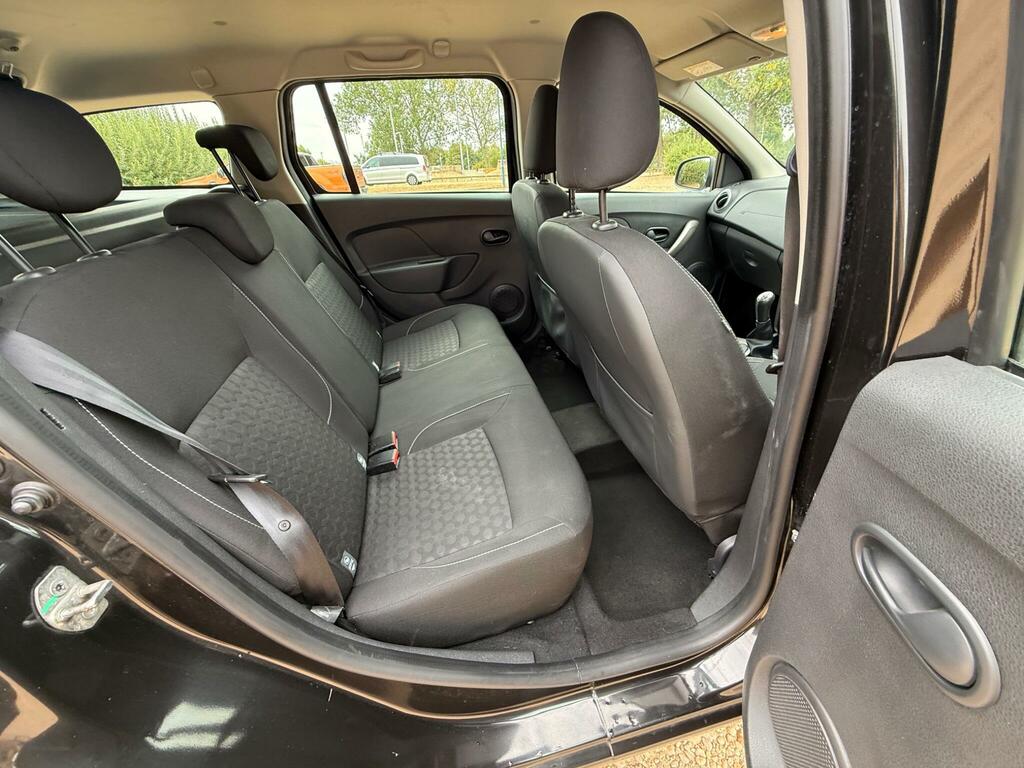Dacia Logan Estate 0.9 Laureate Tce 90 2015 White #27