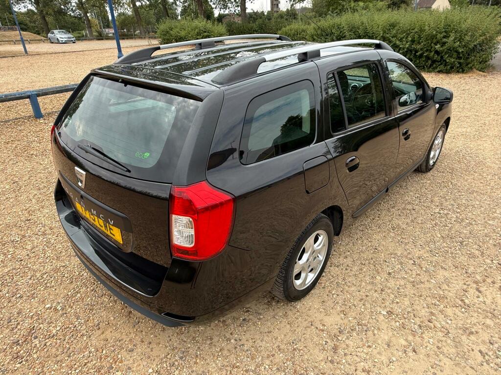 Dacia Logan Estate 0.9 Laureate Tce 90 2015 White #18