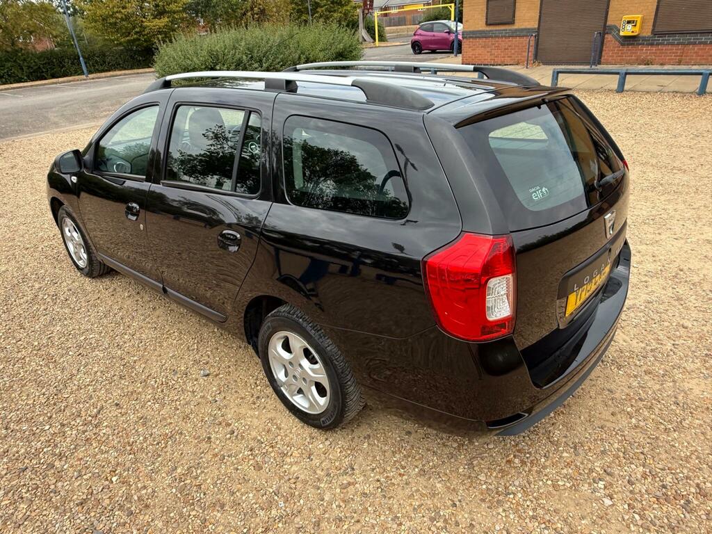 Dacia Logan Estate 0.9 Laureate Tce 90 2015 White #16